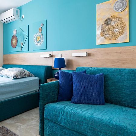 ポモリエTurquoiseアパートメント エクステリア 写真